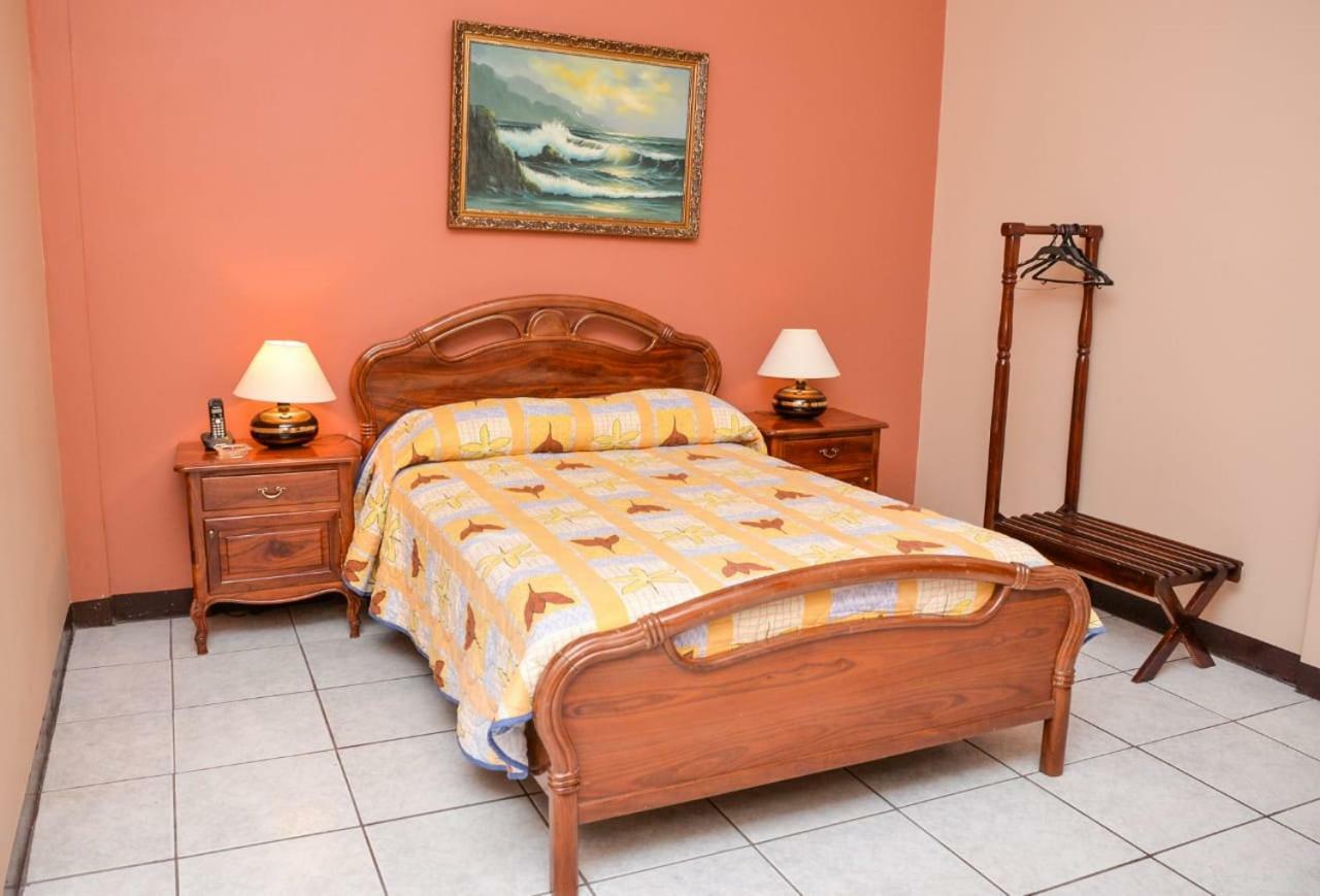 Hotel Olimpico En Quevedo Екстер'єр фото