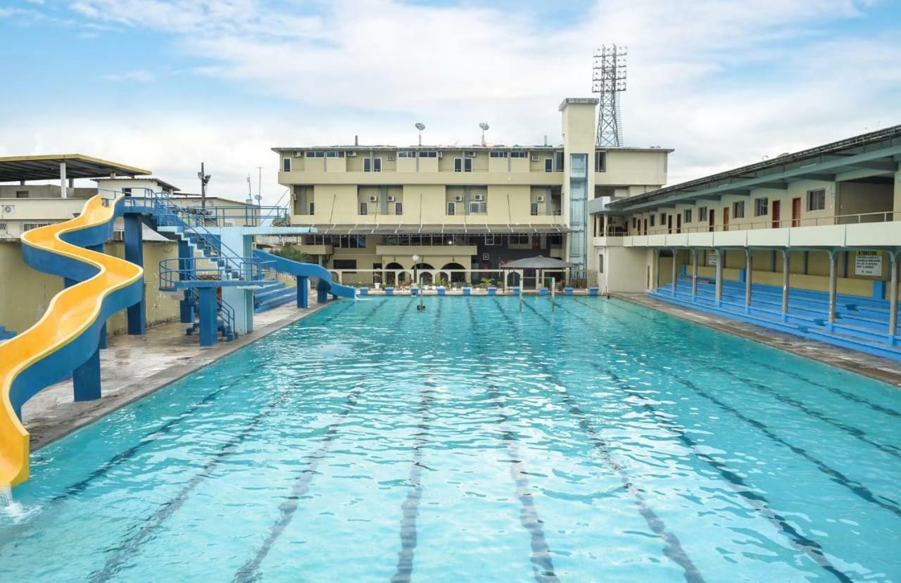 Hotel Olimpico En Quevedo Екстер'єр фото